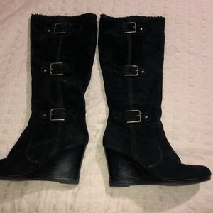 Kenneth Cole Reaction Black Suede Boots.